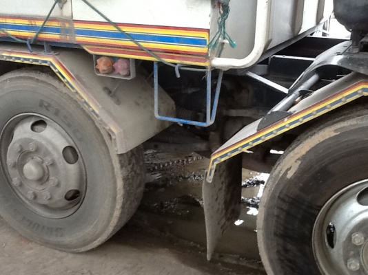 อีซูสุ12ล้อดั้ม สองเพลา รถสวย คัชซี่สวย เครื่องแน่น พร้อมใช้งาน