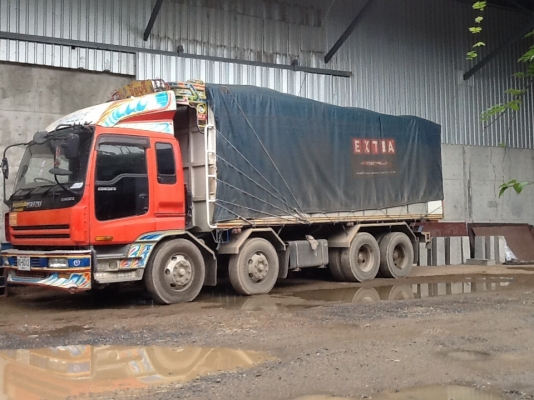 อีซูสุ12ล้อดั้ม สองเพลา รถสวย คัชซี่สวย เครื่องแน่น พร้อมใช้งาน