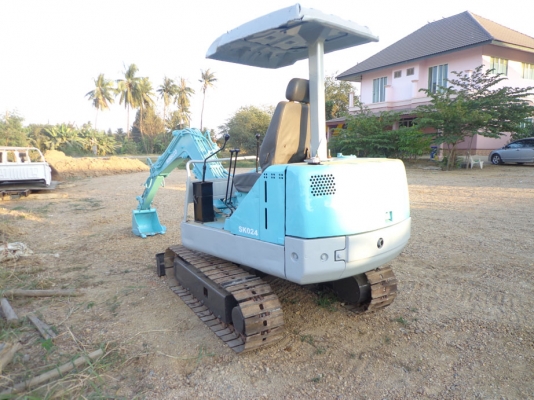 ขายรถแมคโคร KOBELCO SK024 ติดต่อคุณจิ๊ด โทร. 089-7949488