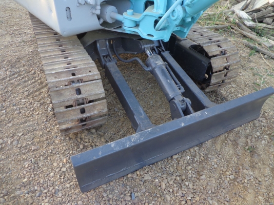 ขายรถแมคโคร KOBELCO SK024 ติดต่อคุณจิ๊ด โทร. 089-7949488