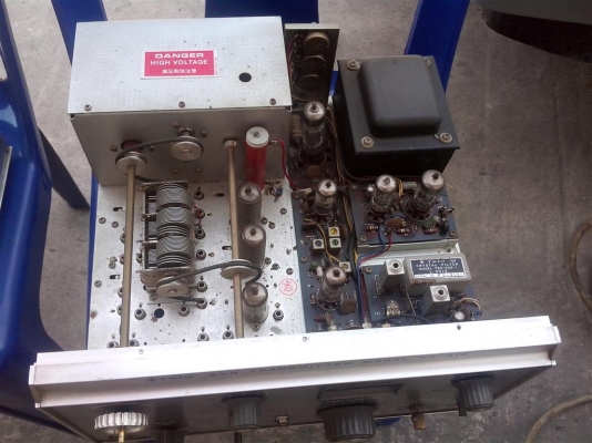 ขายครับพึ่งได้มาจากยุ่น TRIO JR310/TX310 สำหรับเเฟน HF รุ่นเก่า ครับ เเบบหลอด