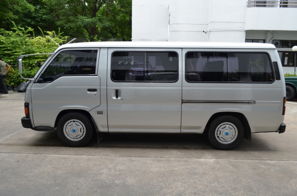 ขาย รถตู้ นิสันออแวน E24 ขาย รถตู้ นิสันออแวน E24