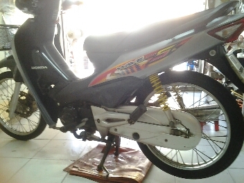 เวฟ100sปี49กุญแจใหญ่ เวฟ100sปี49กุญแจใหญ่