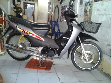 เวฟ100sปี49กุญแจใหญ่