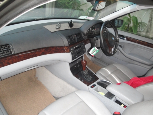 ขายรถบ้านมือเดียว BMW318iA SE ปี2004 รถบ้าน สภาพเดิมๆ สวย BMW 318i A SE E46 AT ปี 2004 สีเทา เกียวร์ออโต้ วิทยุ CD MP3 ABS AirBag 8 ใบ พ.เพาเวอร์ ก.ไฟฟ้า ซ.ล็อก เบาะหนังแท้ กระจกมองข้างไฟฟ้า พวงมาลัย Multifunction เบาะหนังแท้ปรับไฟฟ้า+Memory แอร์ ดิจิตอล ขายรถบ้านมือเดียว BMW318iA SE ปี2004 รถบ้าน สภาพเดิมๆ สวย BMW 318i A SE E46 AT ปี 2004 สีเทา เกียวร์ออโต้ วิทยุ CD MP3 ABS AirBag 8 ใบ พ.เพาเวอร์ ก.ไฟฟ้า ซ.ล็อก เบาะหนังแท้ กระจกมองข้างไฟฟ้า พวงมาลัย Multifunction เบาะหนังแท้ปรับไฟฟ้า+Memory แอร์ ดิจิตอล