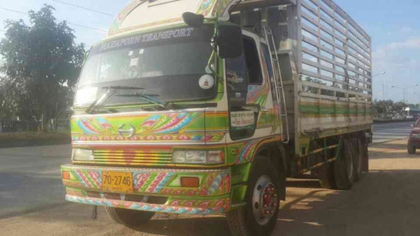 HINO FL3H รถสวยพร้อมใช้ เครื่อง HO7D-195 แรง เกียร์เดิม หัวบางเดิม คัสชีสวย ภาษีเต็ม