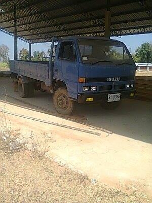 ขาย NPR 58 l  115 เเรงม้า สภาพสวย ขาย  400,000 ต่อรอง โทร 087-9666599  คุณหนาม