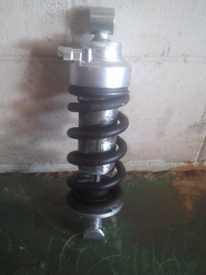 ลดราคา ขายโช๊ค steed 400  ราคาถูก จาก1500 เหลือ 1000