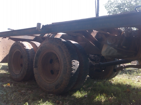 ขายสิบล้อหัวยาวหางปลาสภาพพร้อมใช้