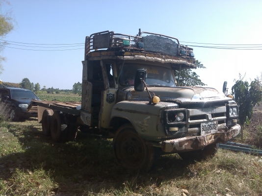 ขายสิบล้อหัวยาวหางปลาสภาพพร้อมใช้