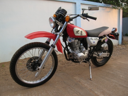 ขายรถ Honda XL 125 มีทะเบียนและเอกสารพร้อมโอน