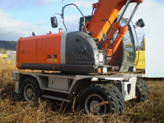 ขาย! รถตัก(ล้อยาง)นำเข้ามือสอง HITACHI / ZX170W-3 / 359 / 2,500ชม / ปี2009 / รถสต๊อคอยู่ที่ญี่ปุ่น