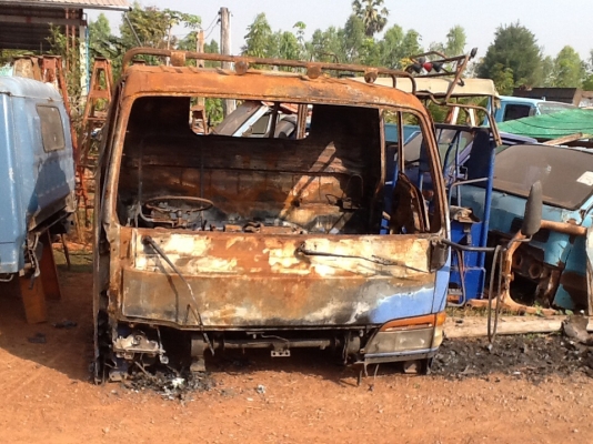 ขายครับหัวNPR ของฝากนักปั้นตามรูปครับไมผุ23900ขาตั้งหัวครบครับ ขายครับหัวNPR ของฝากนักปั้นตามรูปครับไมผุ23900ขาตั้งหัวครบครับ