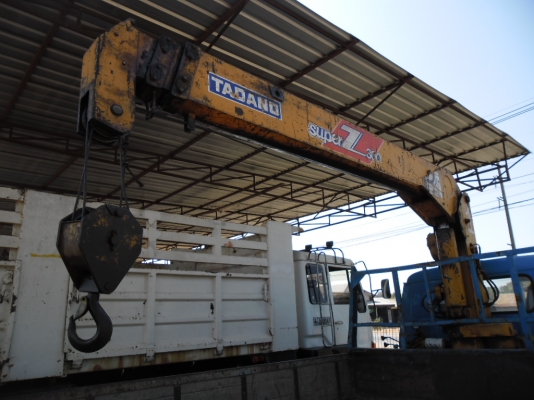 ขายเครน 3 ตัน 3 ปลอก 2 ชัก TADANO ท้องวีสภาพพร้อมใช้สวยๆไม่มีเชื่อมไม่มีดาม