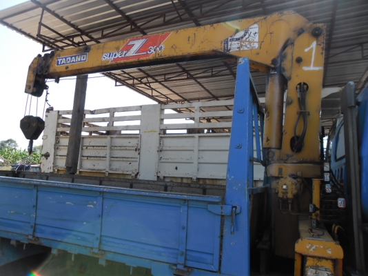 ขายเครน 3 ตัน 3 ปลอก 2 ชัก TADANO ท้องวีสภาพพร้อมใช้สวยๆไม่มีเชื่อมไม่มีดาม