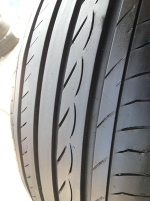 ขายยาง215/60/16 ปี 3411 YOKOHAMA ADVAN JAPAn 1 ชุด ขายยาง215/60/16 ปี 3411 YOKOHAMA ADVAN JAPAn 1 ชุด