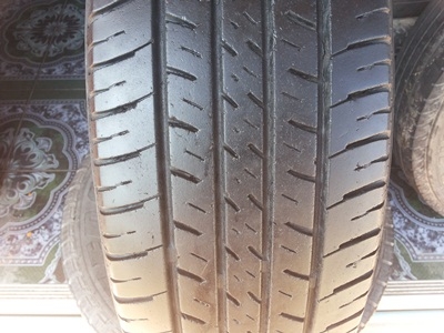 ขายยาง195R14C ปี 1711 MAXXIS 1 ชุด