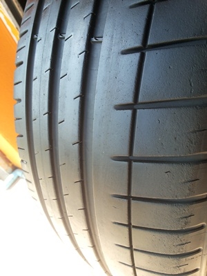 ขายยาง185/55/15 ปี 10 MICHERLIN PRILOT SPORT3 1 ชุด ขายยาง185/55/15 ปี 10 MICHERLIN PRILOT SPORT3 1 ชุด