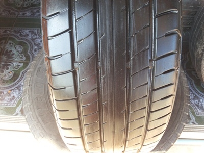 ขายยาง185/55/15 ปี 0511 DUNLOP SP230 1 ชุด