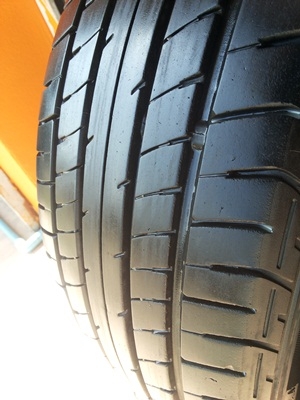 ขายยาง185/55/15 ปี 0511 DUNLOP SP230 1 ชุด