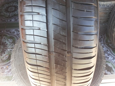 ขายยาง175/65/15 ปี 0712 MICHERLIN ENERGY XM2 1 ชุด