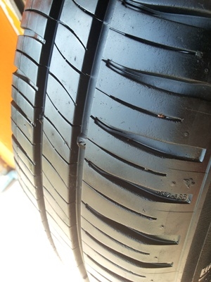 ขายยาง175/65/15 ปี 0712 MICHERLIN ENERGY XM2 1 ชุด