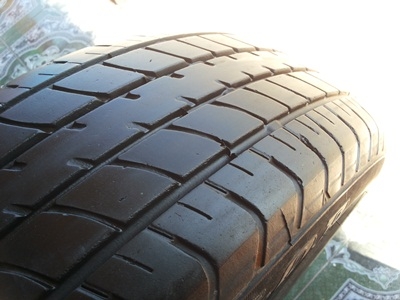 ขายยาง185/60/15 ปี 12 DUNLOP SP2030 1 ชุด