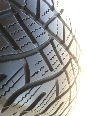 ขายยาง225/75/15 ปี 1810 MICHERLIN LATITUDE CROSS 1 ชุด