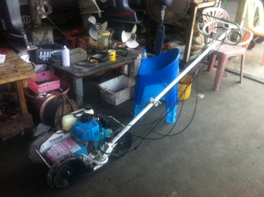 ขายรถตัดหญ้าเดินตาม Kubota GC-K300