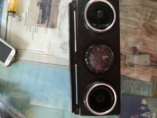 ขายช่องแอพร้อมนาฬิกา BMW E 12