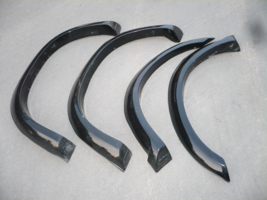 โป่งล้อ "อีซูซุ TFR" โป่งล้อ "อีซูซุ TFR"