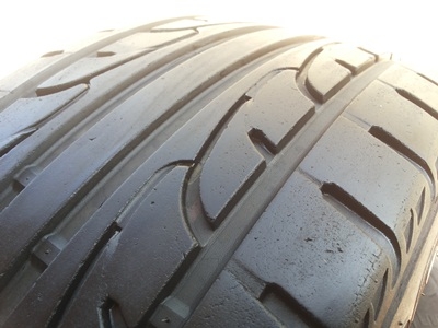 ขายยาง225/45/18 ปี 0111 ROADSTONE N6000 1 คุ่