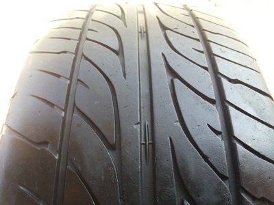 ขายยาง225/45/18 ปี 2711 DUNLOP LM703 1 คู่
