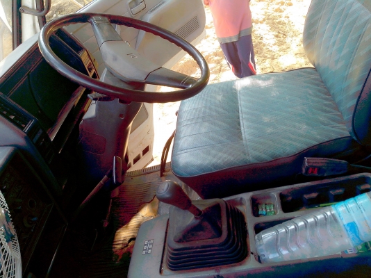 ขายรถดั้ม6ล้อ isuzu