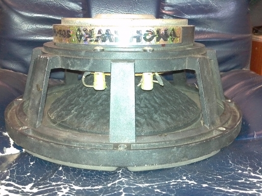 ลำโพง 12 นิ้ว โมแล้ว ลำโพง 12 นิ้ว โมแล้ว