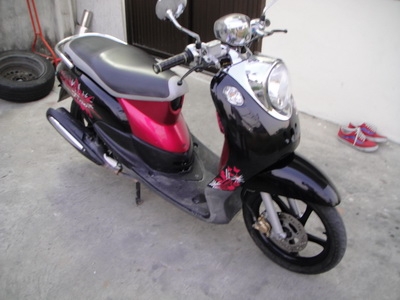 ขาย Fino ปี 53 สีชมพู ขาว ดำ ล้อแม็กด้วยครับรถสวยสภาพดี