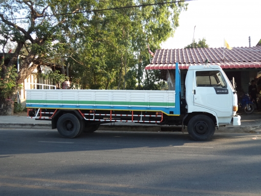 ขาย295000บาท รถ6ล้อฮีโน่ช่วงล่างFหน้าFหลังสภาพสวยพร้อมใช้งานคับ