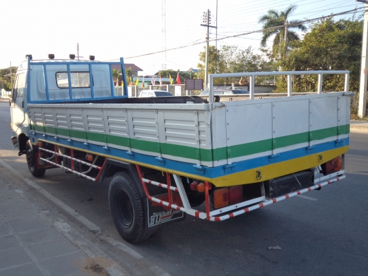 ขาย295000บาท รถ6ล้อฮีโน่ช่วงล่างFหน้าFหลังสภาพสวยพร้อมใช้งานคับ