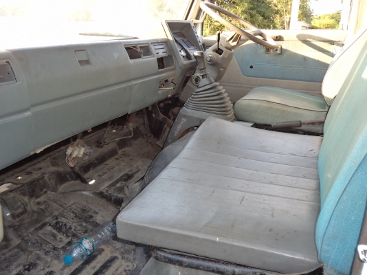 ขาย295000บาท รถ6ล้อฮีโน่ช่วงล่างFหน้าFหลังสภาพสวยพร้อมใช้งานคับ