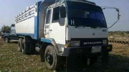 ขายรถบรรทุกสิบล้อดั๊มพ์ Mitsubishi MA เครื่อง 6D16-195 แรง 10 เกียร์ ทะเบียนพร้อม
