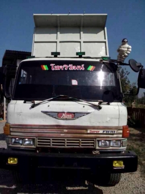 ขายรถบรรทุกสิบล้อดั๊มพ์ Hino F18 เครื่องเดิม เกียร์เดิม ยางดี กระบะสามมิตร ทะเบียนพร้อม