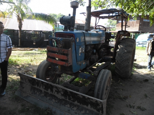 ขายรถไถ FORD 6600 เต็มเกียร์ 5DNN เพืองท้าย 4DNN เครื่อง T6 ผาน 6 TMC ดันหน้าสภาพเดิมๆเอกสารใบอินวอย์