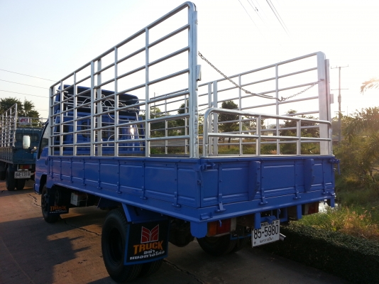 แก้วอนงค์กลการ (คุณ ป้อม ) รถสวย สภาพดี Isuzu  NPR135 กระบะ 4.30 ม.พวงมาลัยพาวเวอร์ # กระจกไฟฟ้า