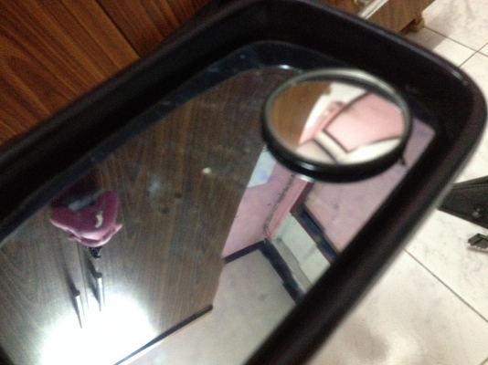 ขายกระจกมองข้างปรับไฟฟ้า bmw e30 1คู่ ตัวด้านซ้ายกระจกมีร้าวตามรูปเลยคับ นอกนั้นใช้งานใด้ตามปกติ ราคา800บาท โทร0875077464โส กทม ขายกระจกมองข้างปรับไฟฟ้า bmw e30 1คู่ ตัวด้านซ้ายกระจกมีร้าวตามรูปเลยคับ นอกนั้นใช้งานใด้ตามปกติ ราคา800บาท โทร0875077464โส กทม