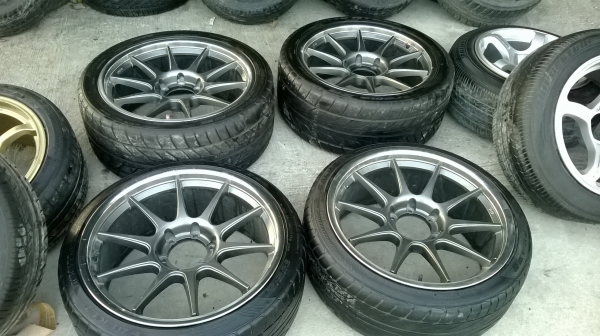 ขายล้อขอบ20พร้อมยางชุดละ17000