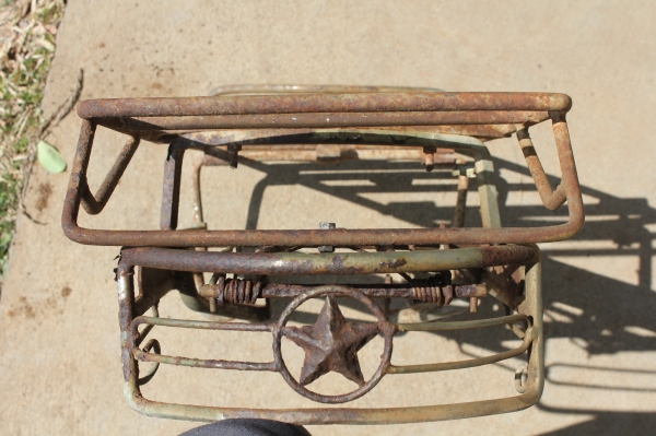 ตะแกรงท้าย ตระกูลถังหน้า