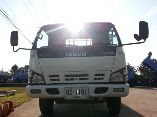 แก้วอนงค์กลการ (คุณ ป้อม ) รถสวย สภาพดี Isuzu  NQR 150 กระบะยาว 5.5 ม.