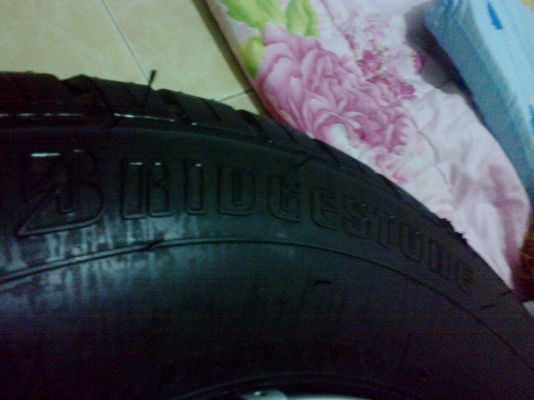 ยางบิดโตน215 70R15อา623ปี13ลงพื้น9000ก.มจัดส่งฟรีทั่วไทย