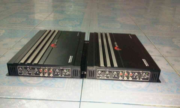 แอมป์ 4 แชลแนล maple สวยๆเดิมๆ 2 ต้ว