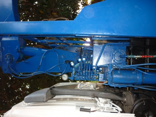 ขาย เครน ทาดาโน่ 4 ตัน พร้อม กะบะพื้นเรียบยาว 6 เมตร ราคา 220,000